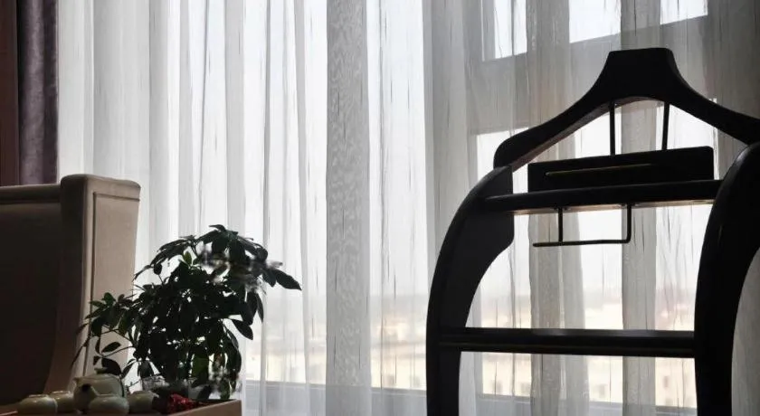 Yang Peng Jin Jiang Hotel