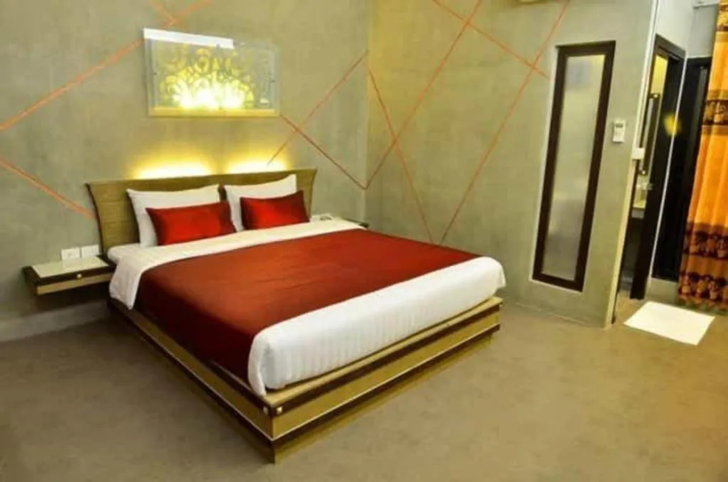 Bed in Loft Living Hotel Khonkaen