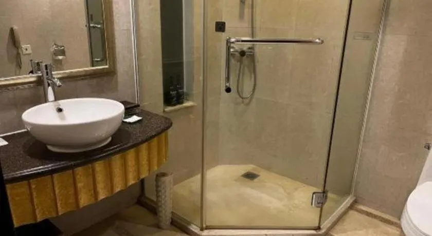 Dongguan Silver World Garden Hotel