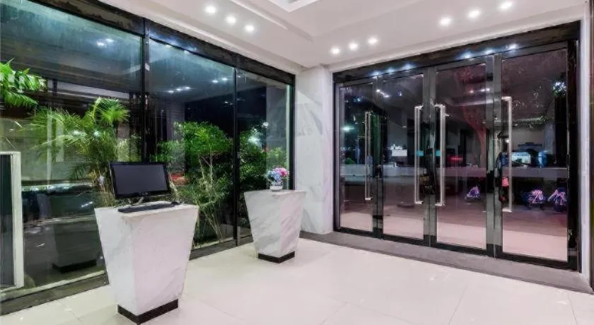 City Comfort Inn Yangjiang Baili Plaza Mojiang Road