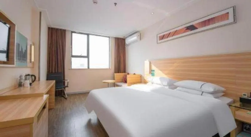 Bed in City Comfort Inn Yangjiang Baili Plaza Mojiang Road