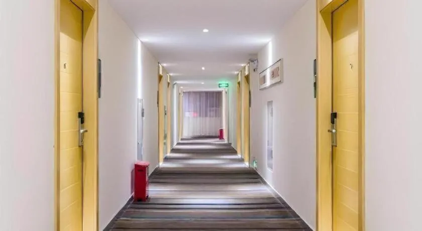 City Comfort Inn Yangjiang Baili Plaza Mojiang Road