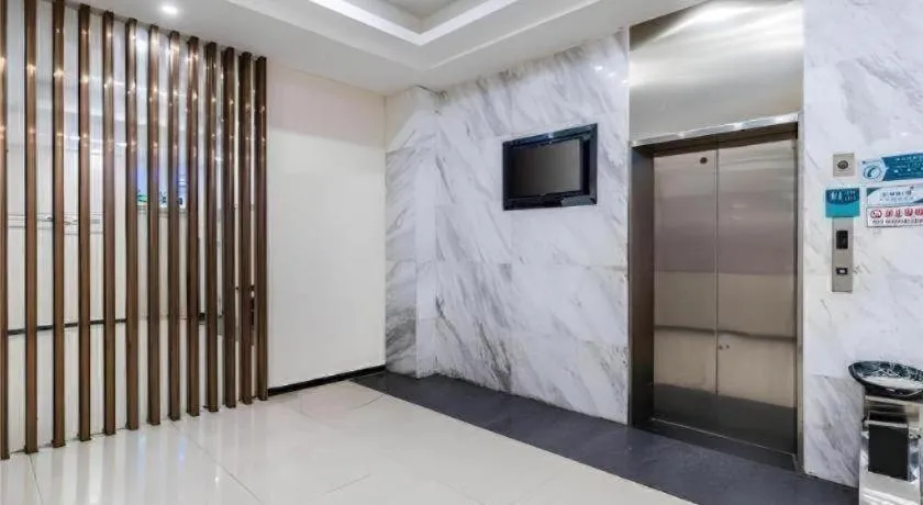 City Comfort Inn Yangjiang Baili Plaza Mojiang Road