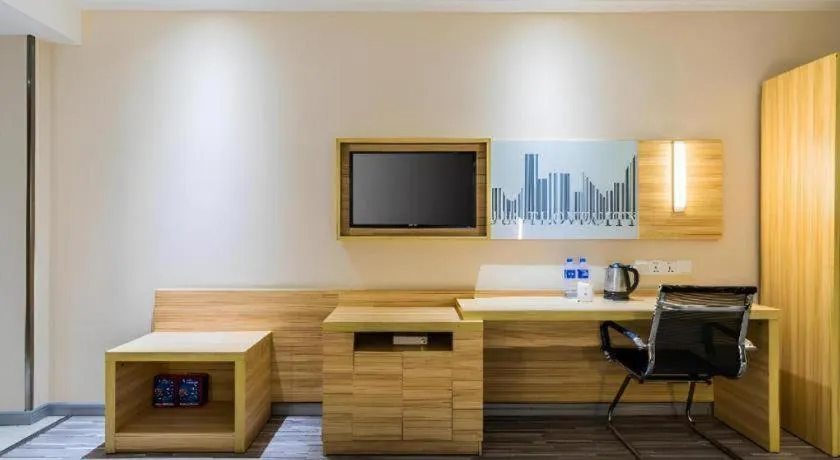 City Comfort Inn Yangjiang Baili Plaza Mojiang Road