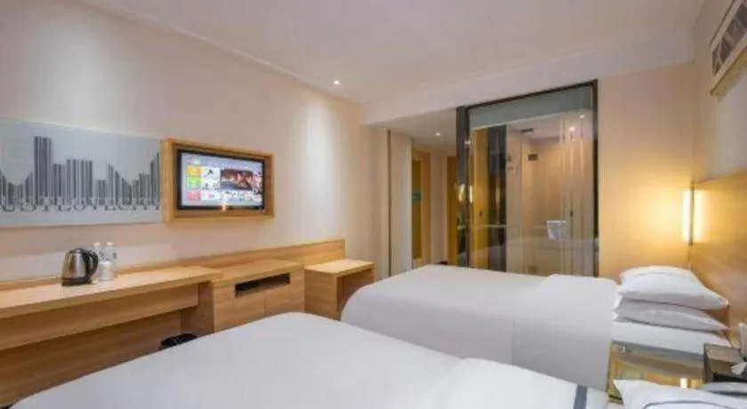 Bed in City Comfort Inn Yangjiang Baili Plaza Mojiang Road
