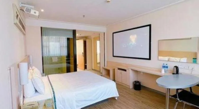 Bed in City Comfort Inn Liuzhou Ma'anshan Rongjun Road