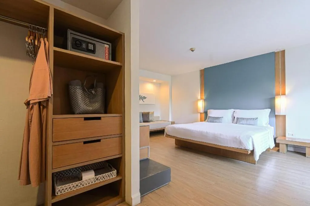 Bed in Ramada by Wyndham Phuket Southsea
