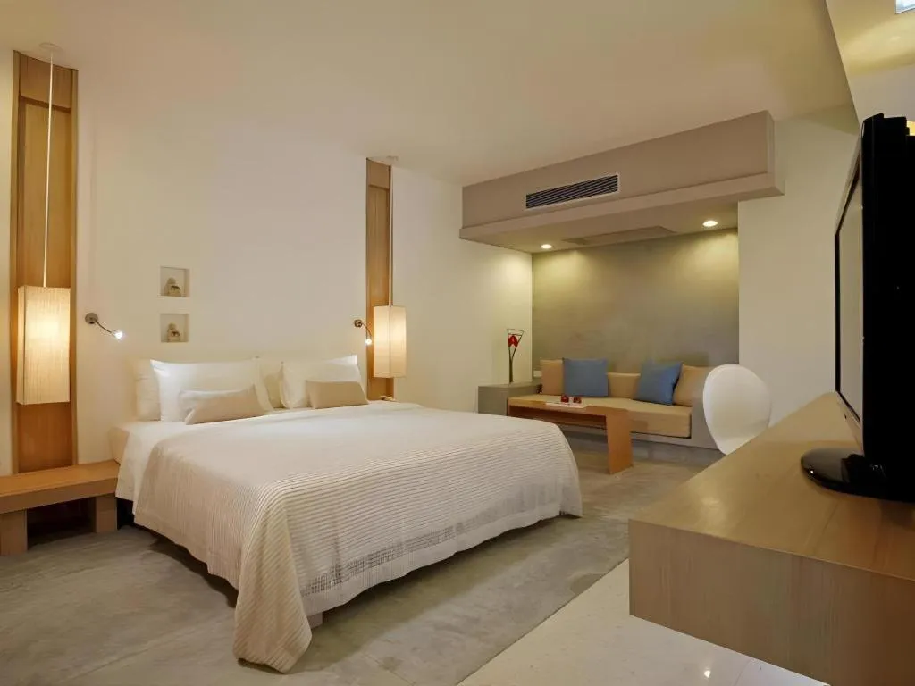 Bed in Ramada by Wyndham Phuket Southsea