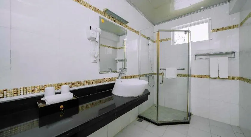 Hoang Long Hotel - Hai Phong City Center