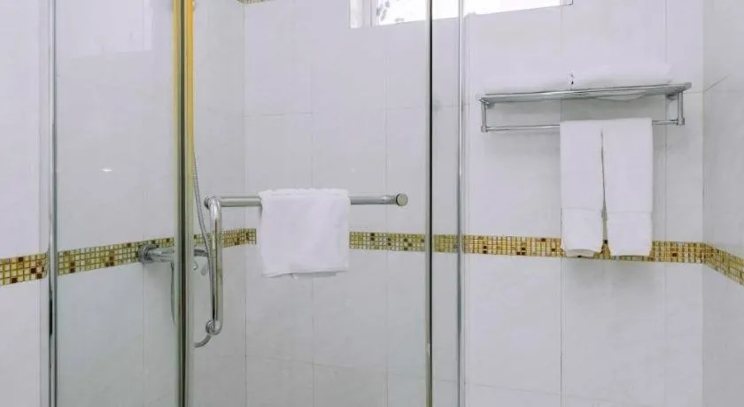 Hoang Long Hotel - Hai Phong City Center