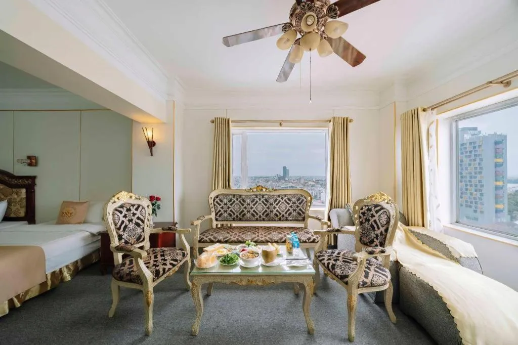 Bed in Hoang Long Hotel - Hai Phong City Center