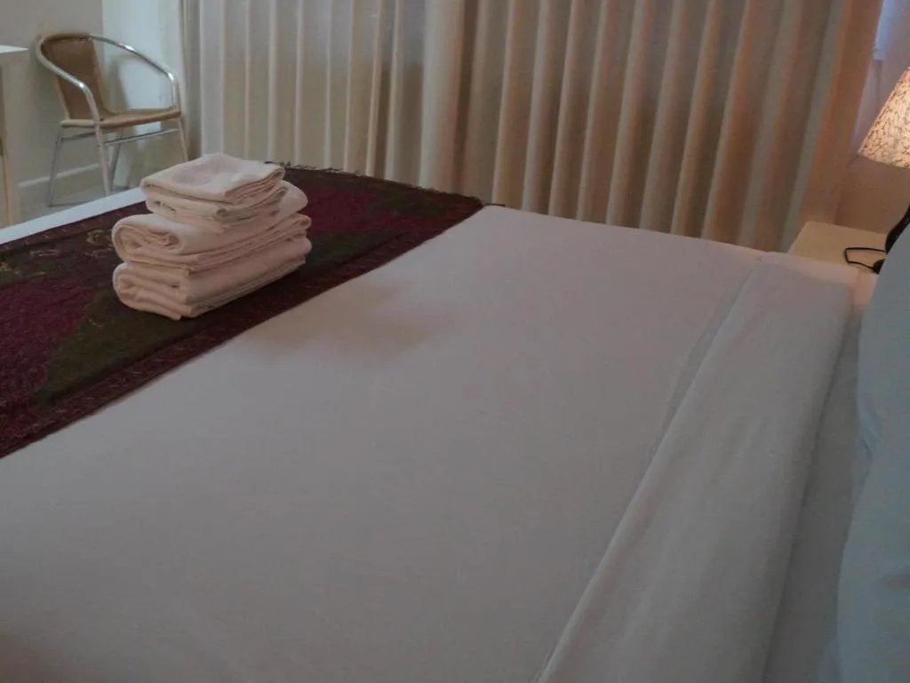 Bed in Seng Aroun Hotel