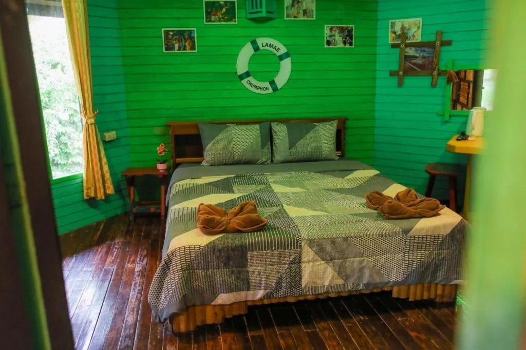 Bed in Tamsabai Resort