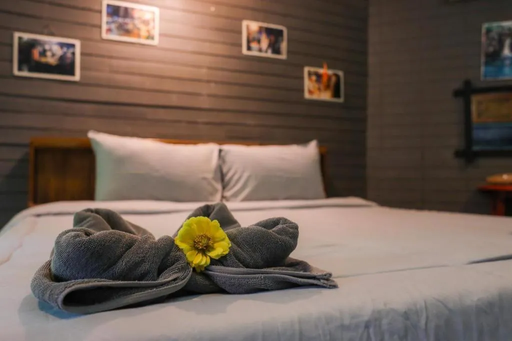 Bed in Tamsabai Resort