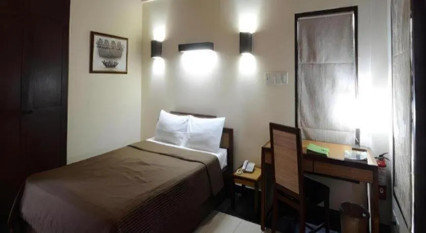 Bed in Kahuna Beach Resort and Spa