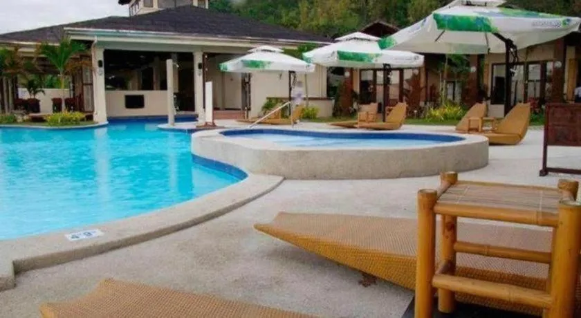 Kahuna Beach Resort and Spa