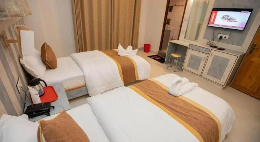 Bed in Hotel Visitors Inn P. Ltd.