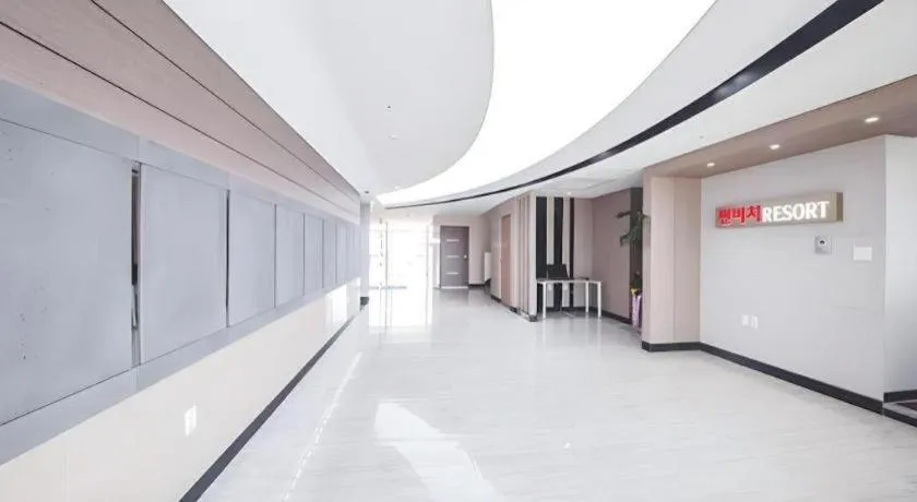 Jeju Sunbeach Hotel & Resort