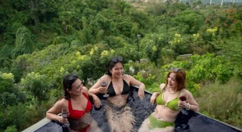 Ultra Winds Mountain Resort