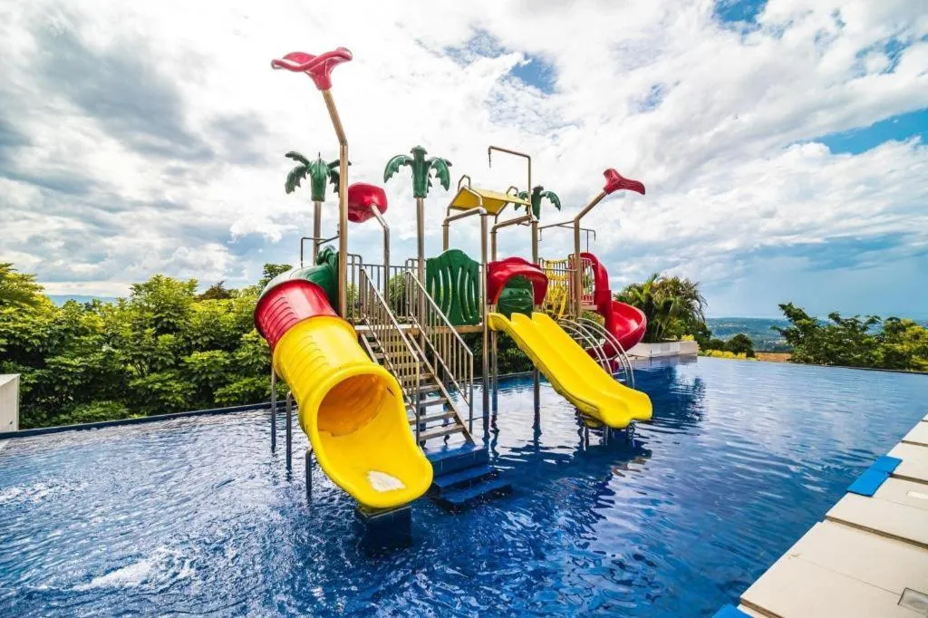 Ultra Winds Mountain Resort