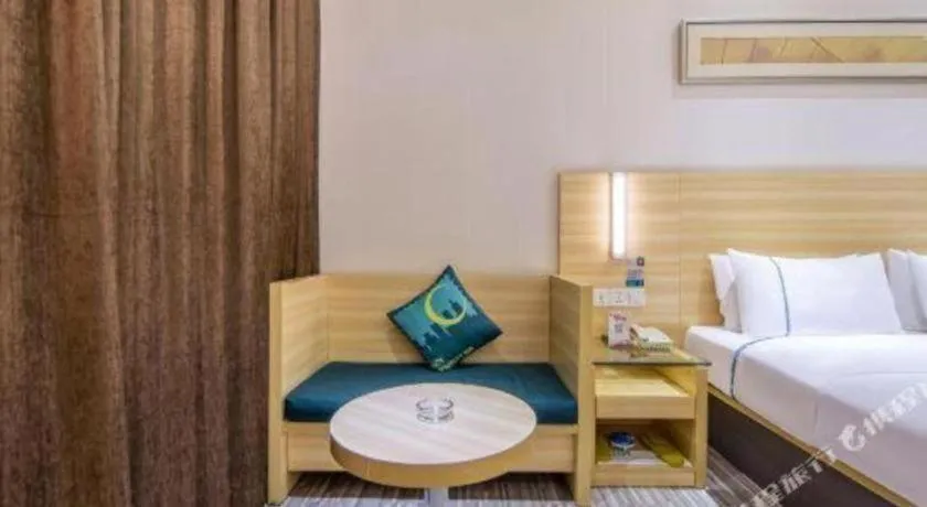 Bed in City Comfort Inn Nanchang Bayi Square Railway Station