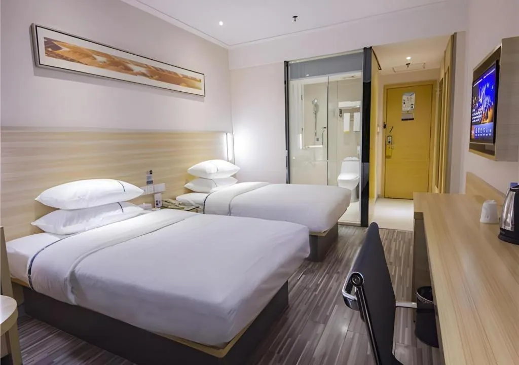 Bed in City Comfort Inn Nanchang Bayi Square Railway Station