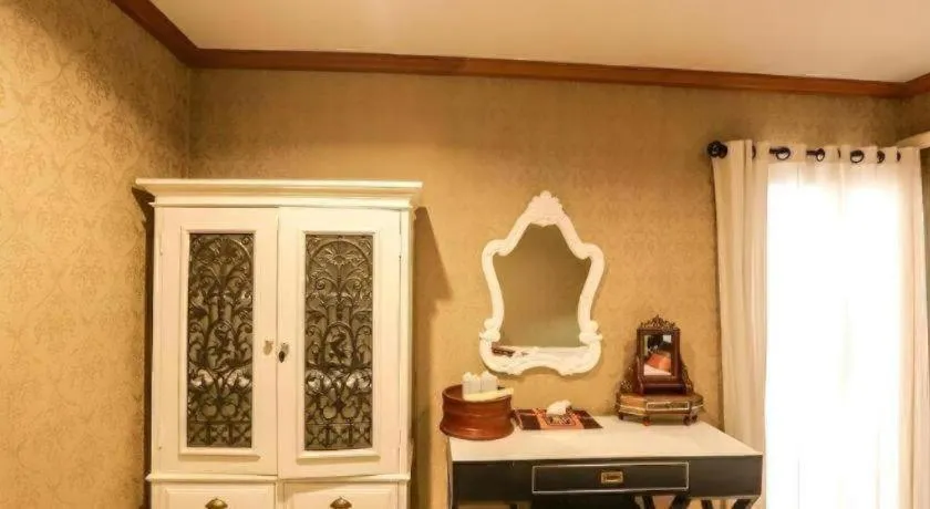 Sripoom Boutique House