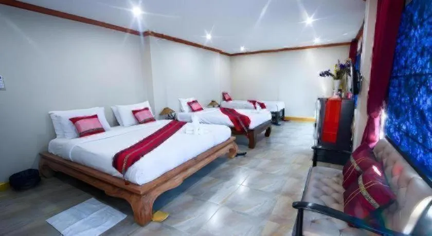 Bed in Sripoom Boutique House