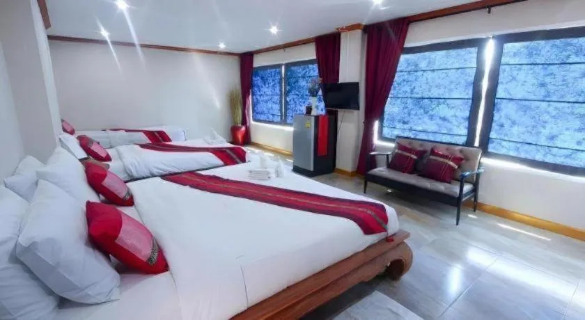 Bed in Sripoom Boutique House