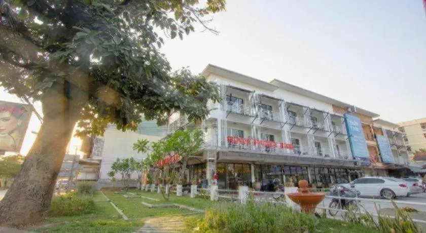 Sripoom Boutique House