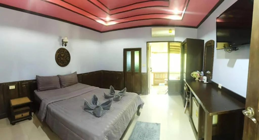 Bed in Wangnamkhao Resort