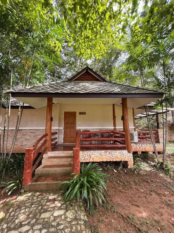 Chiangkham Luang Resort