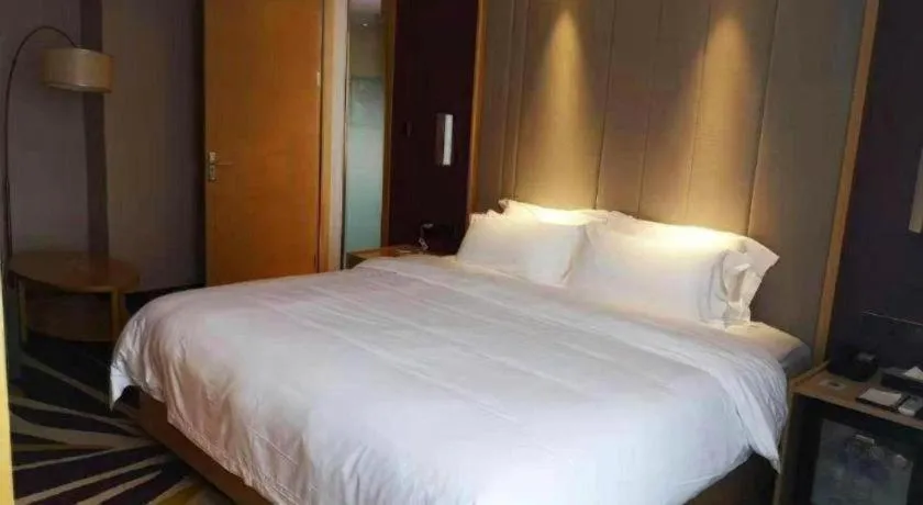 Bed in Lavande Hotel·Dongxing Port