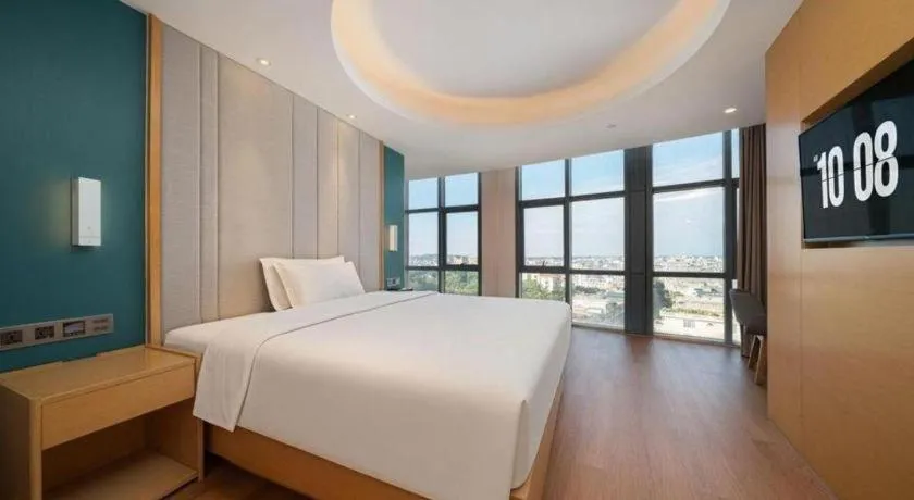 Bed in Lavande Hotel·Dongxing Port