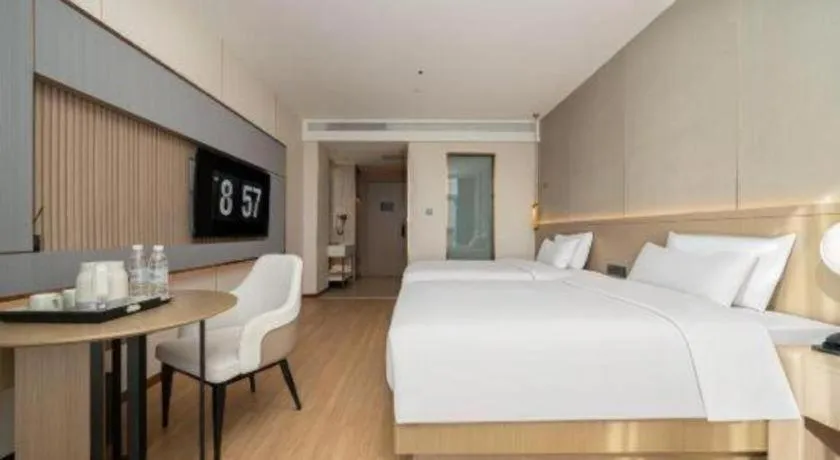 Bed in Lavande Hotel·Dongxing Port