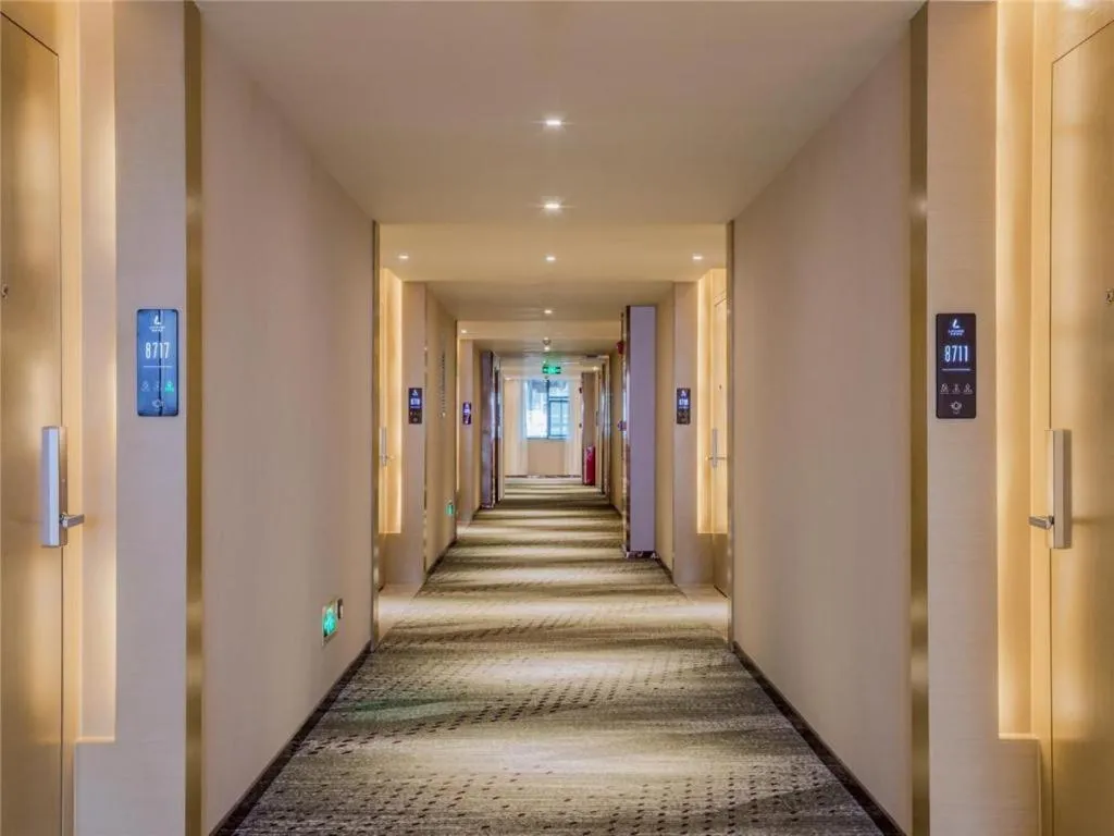 Lavande Hotel·Dongxing Port