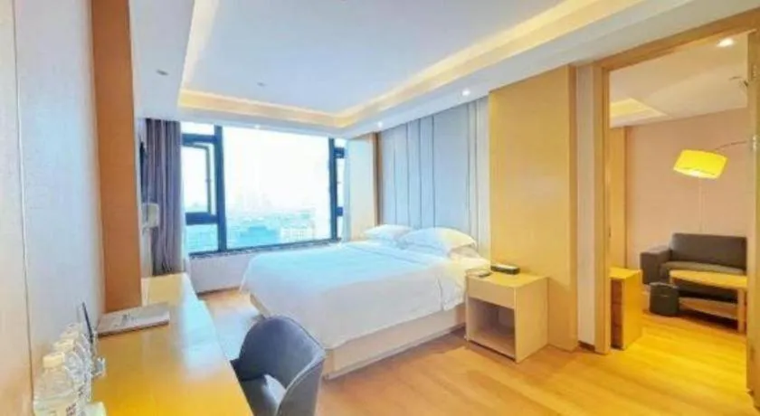 Bed in Lavande Hotel·Dongxing Port