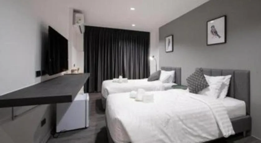 Bed in KOWTHA RIVERTEL