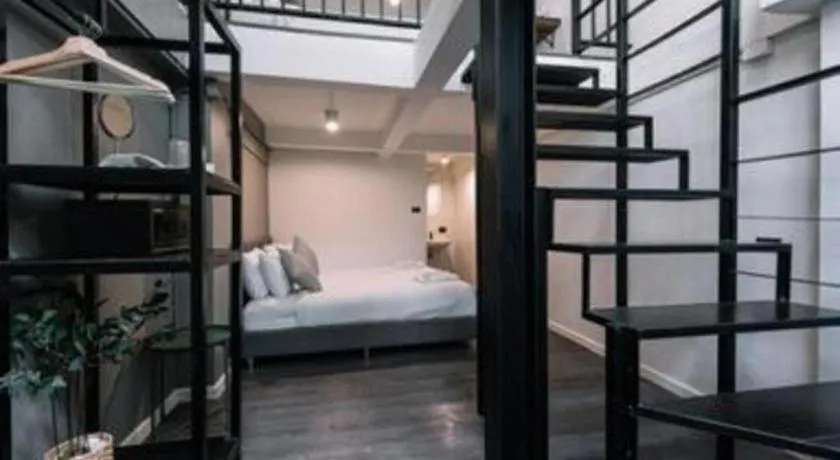 Bed in KOWTHA RIVERTEL