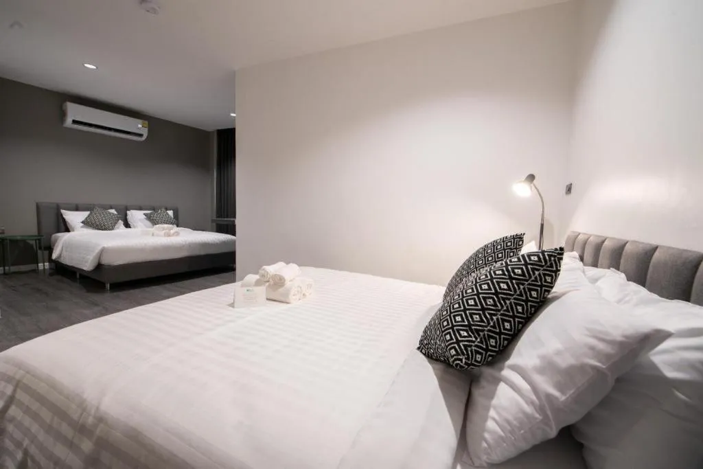 Bed in KOWTHA RIVERTEL