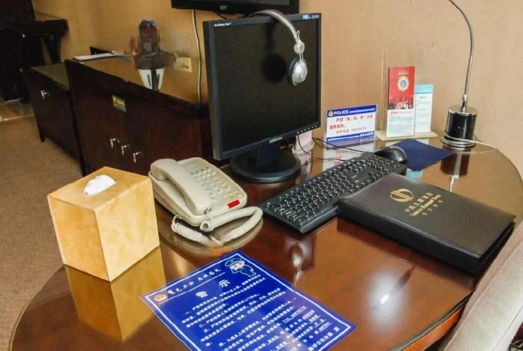 Chinflux Mandarin Hotel