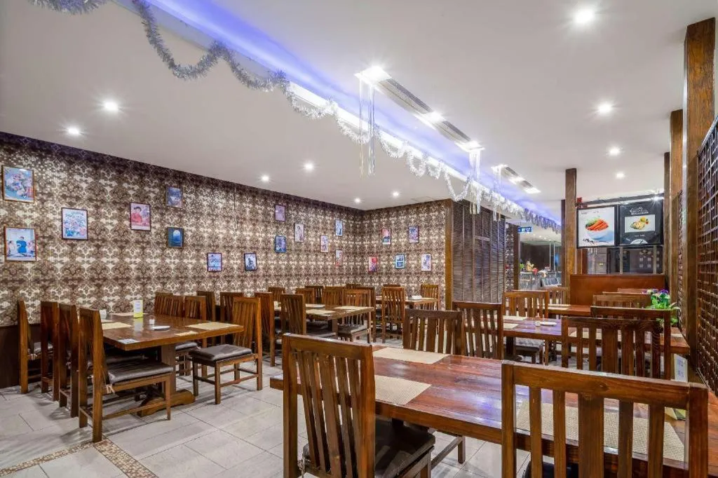 Chinflux Mandarin Hotel