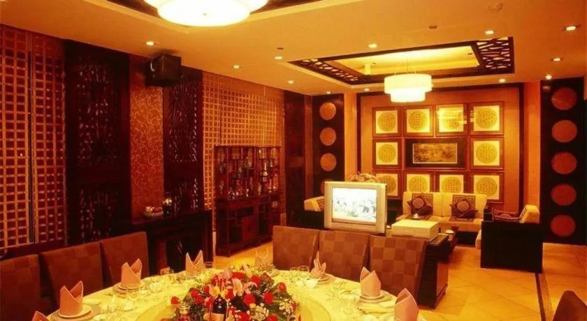 Chinflux Mandarin Hotel