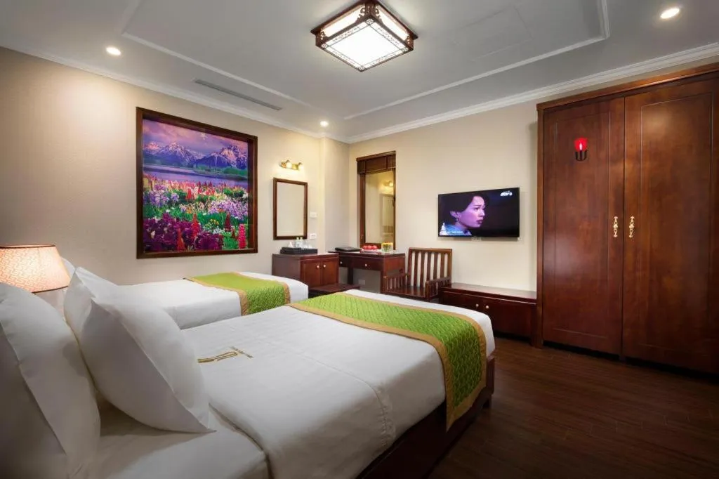 Bed in Binh Anh Hotel Hanoi