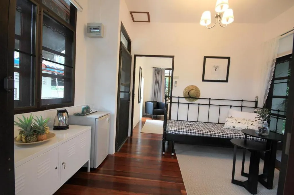 Bed in Seascape Resort Baan Krood