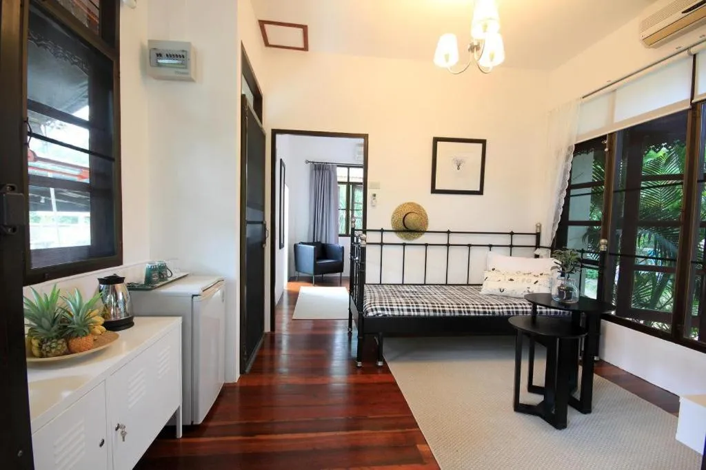 Seascape Resort Baan Krood