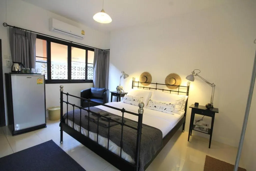 Bed in Seascape Resort Baan Krood