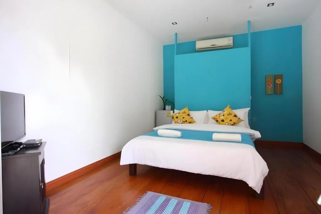 Bed in Tayan Resort Kanchanaburi