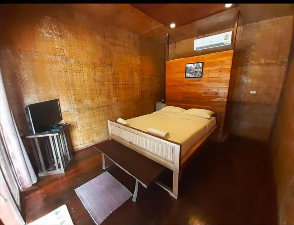 Bed in Tayan Resort Kanchanaburi