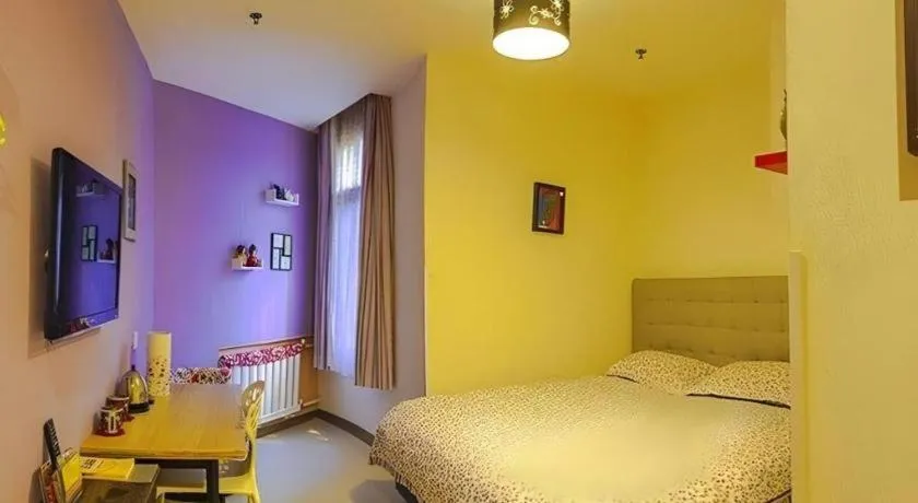 Bed in Dalian Household Theme Hotel Huanghe Road Branch